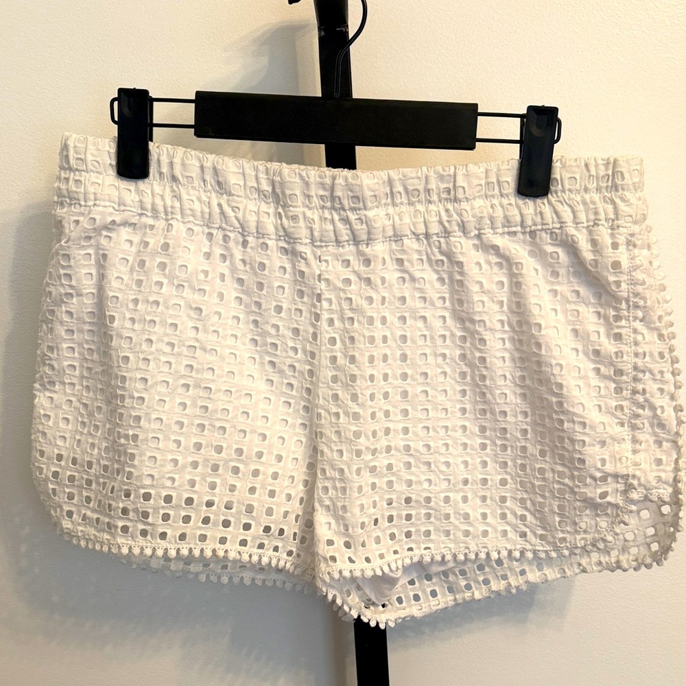 Lilly Pulitzer High Waist White Eyelet Shorts Size Medium